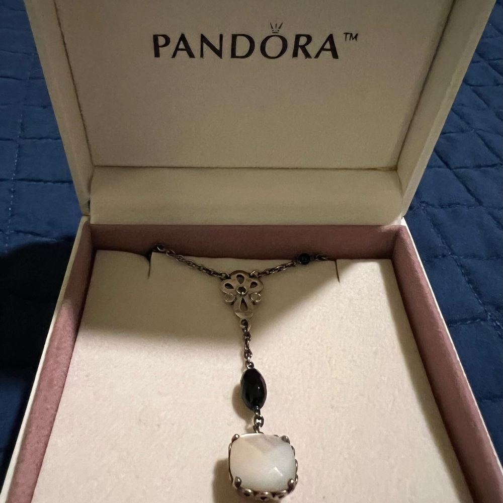 Necklace - Picture 6 of 7